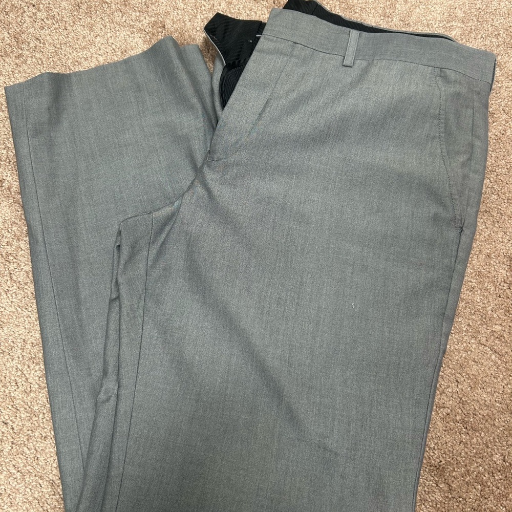 Light grey men’s Pants 36x32 bina 102a a102